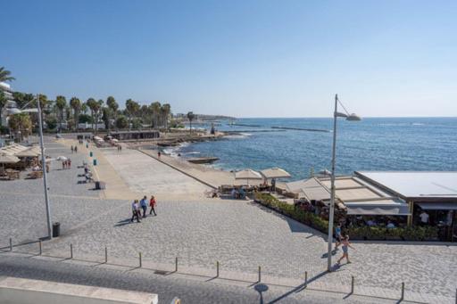 Castle Apartment Paphos Exterior photo